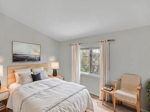 10511 131 Street, Edmonton, AB - Indoor Photo Showing Bedroom