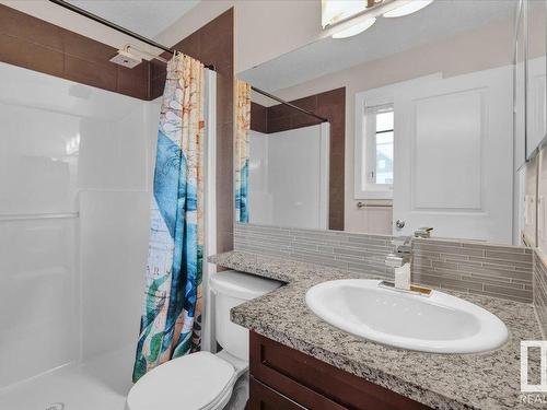 51 9535 217 Street, Edmonton, AB - Indoor Photo Showing Bathroom