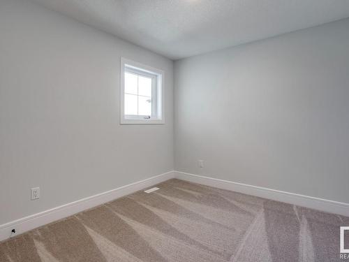 8 Brickyard Way, Stony Plain, AB - Indoor Photo Showing Other Room