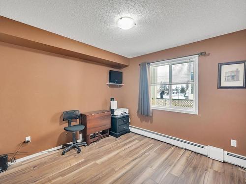 220 13635 34 Street, Edmonton, AB - Indoor Photo Showing Other Room