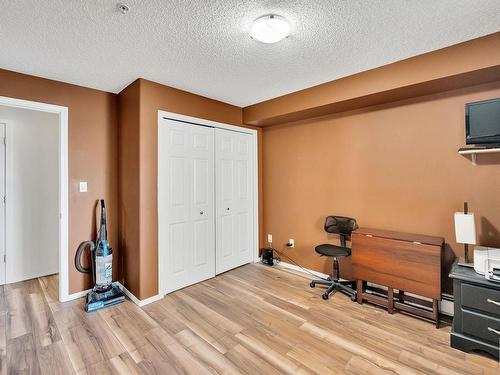 220 13635 34 Street, Edmonton, AB - Indoor