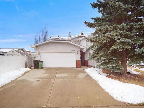 15923 129 Street, Edmonton, AB - Outdoor