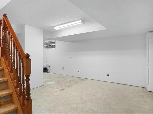 15923 129 Street, Edmonton, AB - Indoor Photo Showing Other Room