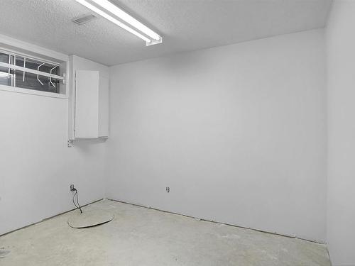 15923 129 Street, Edmonton, AB - Indoor Photo Showing Other Room