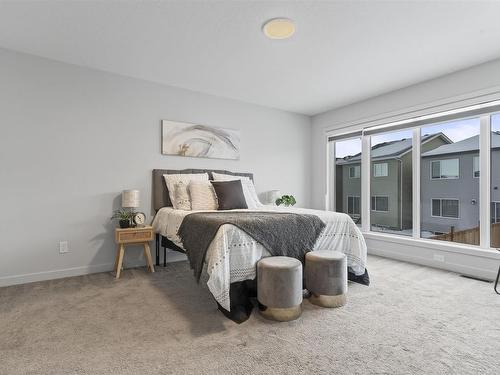 9226 Pear Drive, Edmonton, AB - Indoor Photo Showing Bedroom