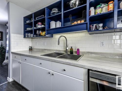 35 14803 34 Street, Edmonton, AB - Indoor Photo Showing Kitchen With Double Sink