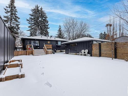 8932 142 Street, Edmonton, AB - Outdoor