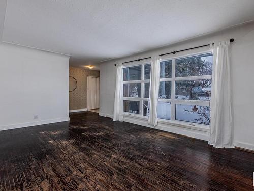 8932 142 Street, Edmonton, AB - Indoor Photo Showing Other Room