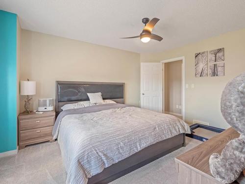 401 Songhurst Place, Leduc, AB - Indoor Photo Showing Bedroom