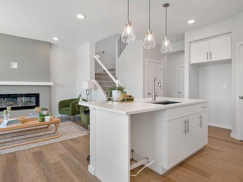 17432 2 Street, Edmonton, AB - Indoor Photo Showing Kitchen