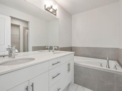 17432 2 Street, Edmonton, AB - Indoor Photo Showing Bathroom