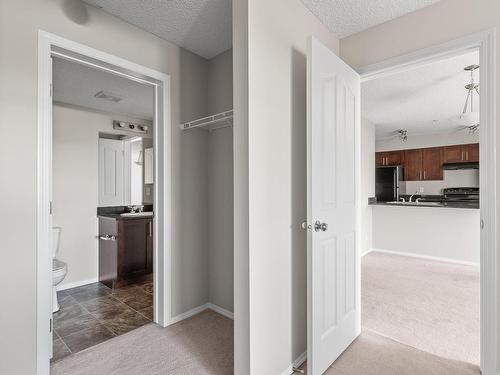 214 12025 22 Avenue, Edmonton, AB - Indoor