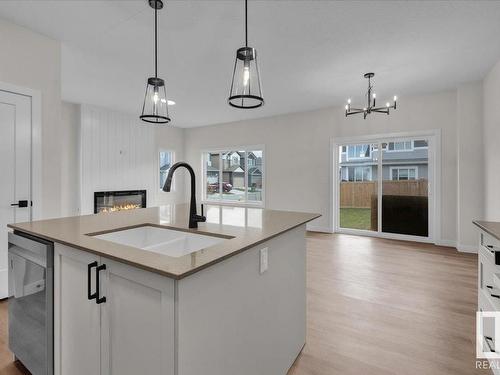 10 Brickyard Way, Stony Plain, AB - Indoor Photo Showing Kitchen With Double Sink