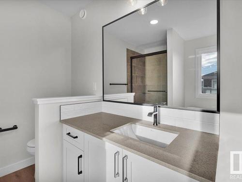 10 Brickyard Way, Stony Plain, AB - Indoor Photo Showing Bathroom