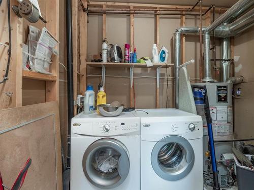 121 20212 Twp Road 510, Rural Strathcona County, AB - Indoor Photo Showing Laundry Room