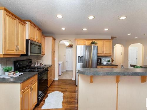 1120 117 Street, Edmonton, AB - Indoor Photo Showing Kitchen