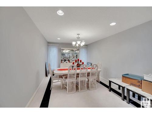 10812 5 Avenue, Edmonton, AB - Indoor Photo Showing Dining Room