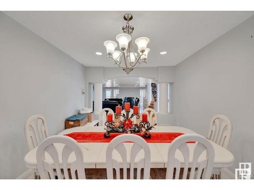 10812 5 Avenue, Edmonton, AB - Indoor Photo Showing Dining Room