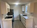 20 Willowdale Place, Edmonton, AB  - Indoor Photo Showing Kitchen With Double Sink 