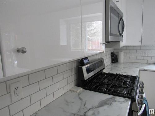 303 57312 Range Road 25, Rural Barrhead County, AB - Indoor Photo Showing Kitchen