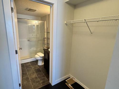 217 274 Mcconachie Drive, Edmonton, AB - Indoor Photo Showing Bathroom