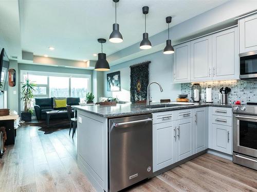 306 71 Festival Way, Sherwood Park, AB - Indoor Photo Showing Kitchen With Upgraded Kitchen