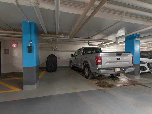 306 71 Festival Way, Sherwood Park, AB - Indoor Photo Showing Garage