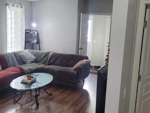 14018 159A Avenue, Edmonton, AB - Indoor Photo Showing Living Room