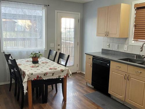 14018 159A Avenue, Edmonton, AB - Indoor Photo Showing Dining Room