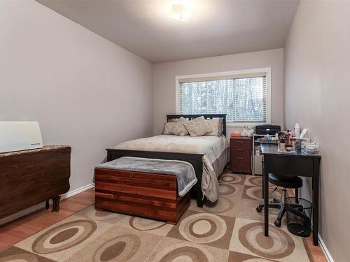 325 52306 Rge Road 212, Rural Strathcona County, AB - Indoor Photo Showing Bedroom