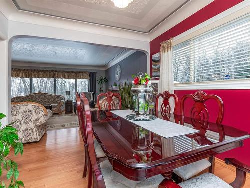 325 52306 Rge Road 212, Rural Strathcona County, AB - Indoor Photo Showing Dining Room