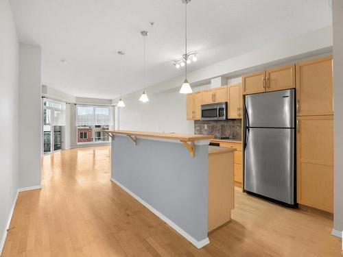 307 10503 98 Avenue, Edmonton, AB - Indoor Photo Showing Kitchen With Stainless Steel Kitchen