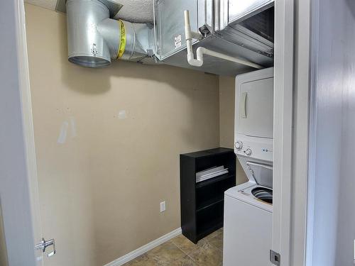 229 300 Spruce Ridge Road, Spruce Grove, AB - Indoor Photo Showing Laundry Room