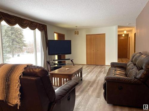 5428 49 Street, Warburg, AB - Indoor