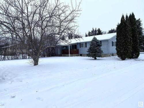 5428 49 Street, Warburg, AB - Outdoor