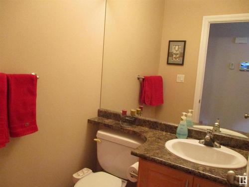 11904 175 Avenue Nw, Edmonton, AB - Indoor Photo Showing Bathroom