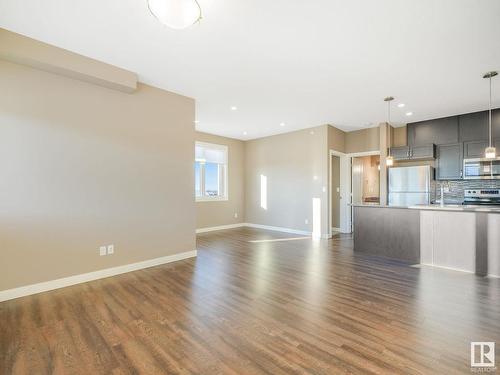 402 1027 173 Street, Edmonton, AB - Indoor Photo Showing Kitchen