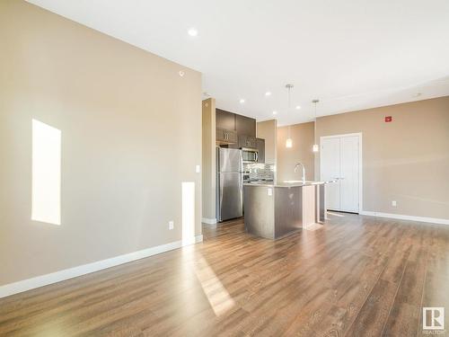 402 1027 173 Street, Edmonton, AB - Indoor Photo Showing Kitchen