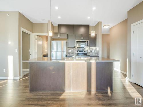 402 1027 173 Street, Edmonton, AB - Indoor Photo Showing Kitchen With Stainless Steel Kitchen With Upgraded Kitchen