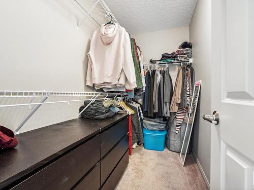 3420 Abbott Way, Edmonton, AB - Indoor With Storage