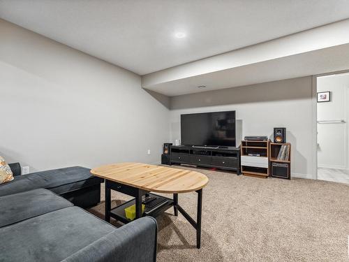 3420 Abbott Way, Edmonton, AB - Indoor Photo Showing Other Room