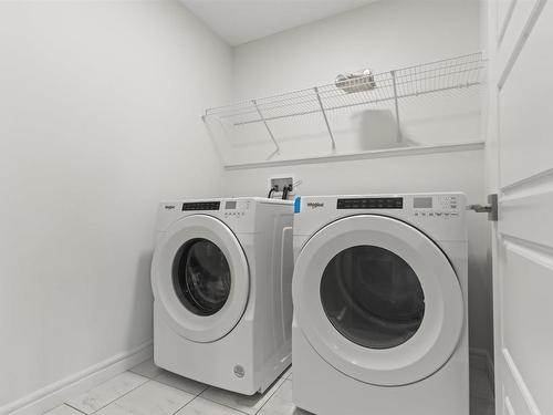 1635 16 St, Edmonton, AB - Indoor Photo Showing Laundry Room