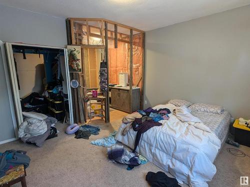 525 5 Street, Rural Lac Ste. Anne County, AB - Indoor Photo Showing Bedroom