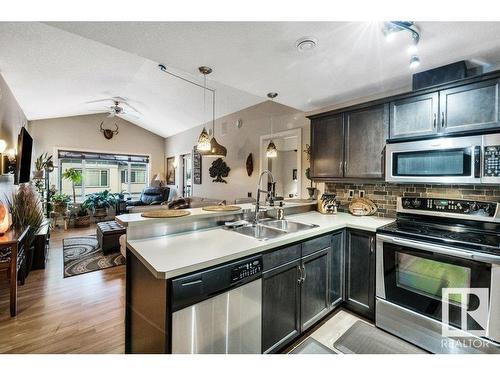 34 2565 Hanna Crescent, Edmonton, AB - Indoor Photo Showing Kitchen With Double Sink