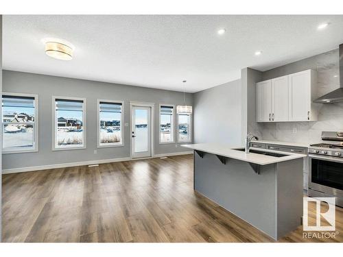 4787 Kinney Road, Edmonton, AB - Indoor Photo Showing Kitchen