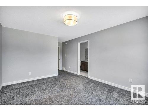 4787 Kinney Road, Edmonton, AB - Indoor Photo Showing Other Room