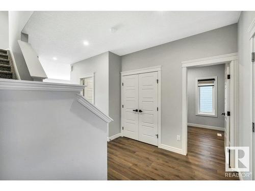 4787 Kinney Road, Edmonton, AB - Indoor Photo Showing Other Room