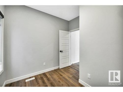 4787 Kinney Road, Edmonton, AB - Indoor Photo Showing Other Room