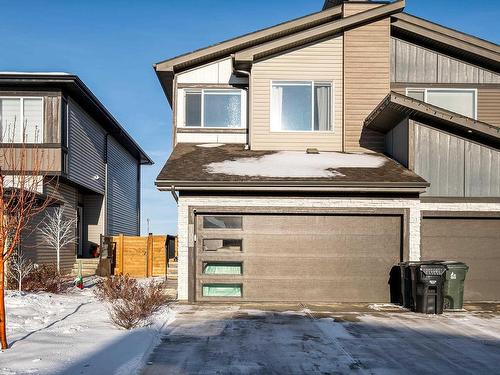 100 Kingsbury Circle, Spruce Grove, AB - Outdoor