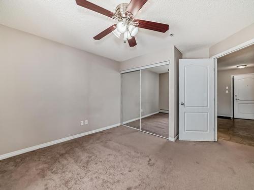 5116 7335 South Terwillegar Drive, Edmonton, AB - Indoor Photo Showing Other Room